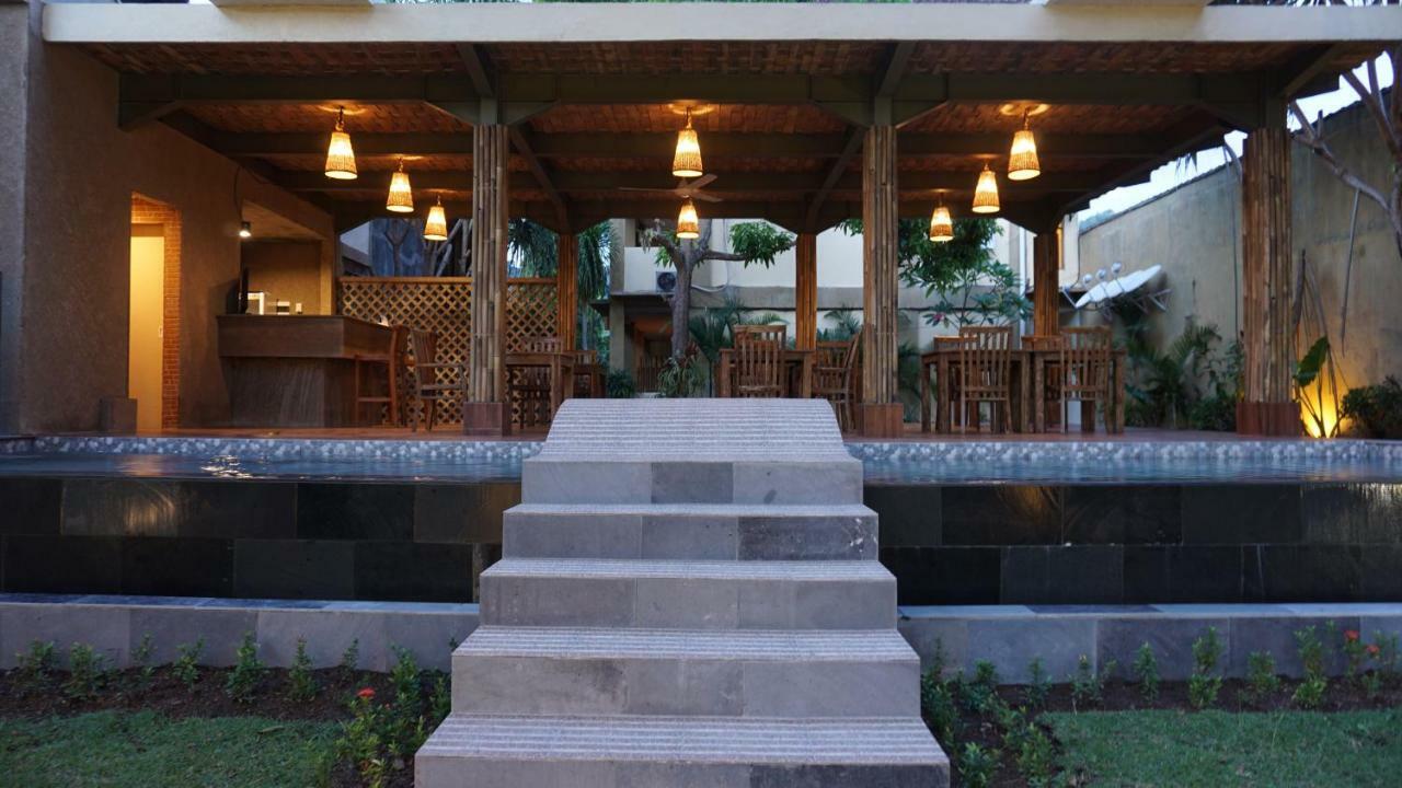The Inn Sunsethouse Senggigi Kültér fotó